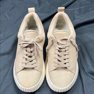 Dolce Vita Beige Suede Platform Sneakers